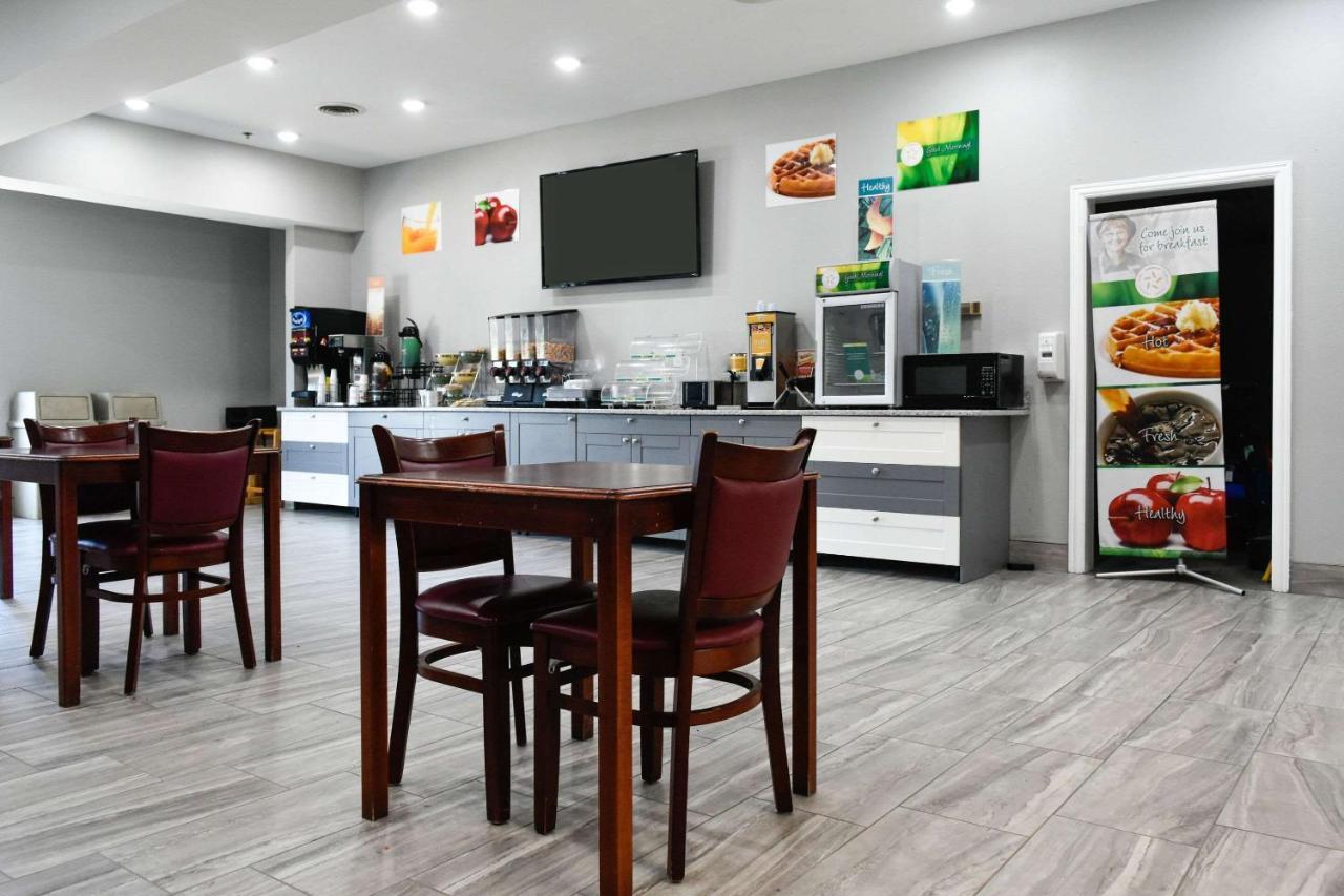 Quality Inn & Suites Brooks Louisville South Buitenkant foto