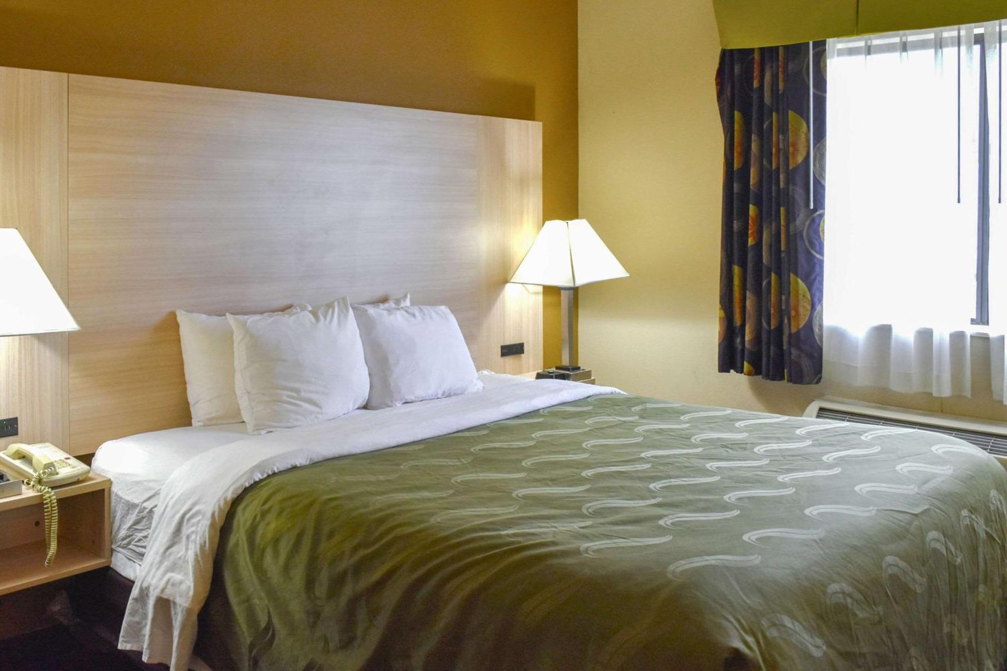 Quality Inn & Suites Brooks Louisville South Buitenkant foto
