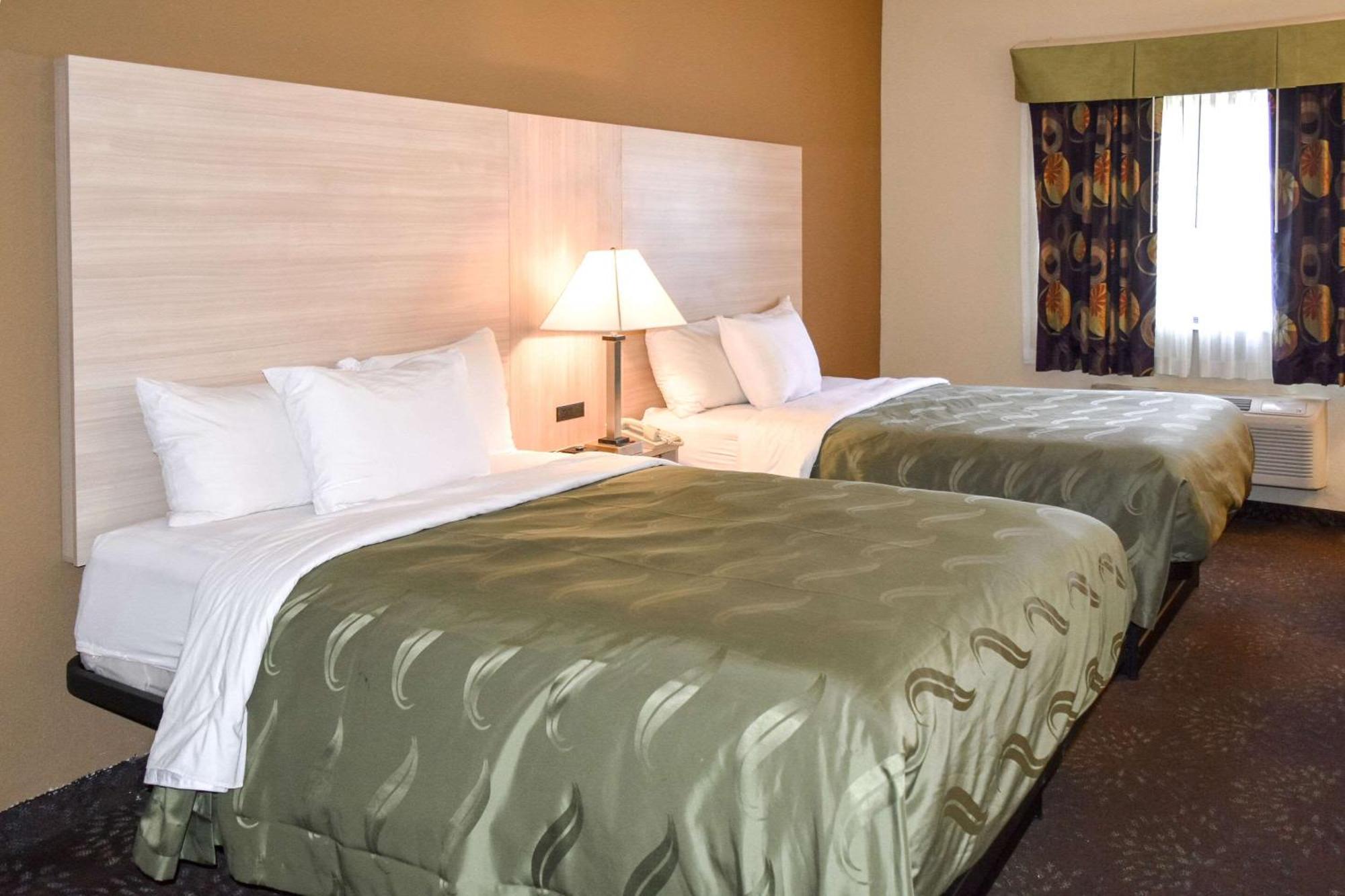 Quality Inn & Suites Brooks Louisville South Buitenkant foto
