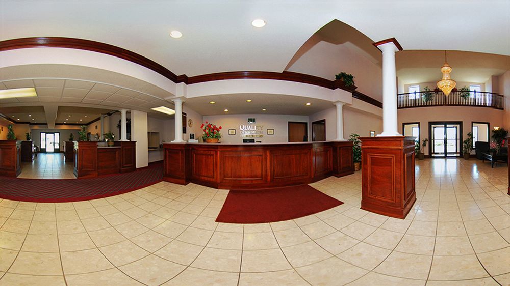 Quality Inn & Suites Brooks Louisville South Buitenkant foto